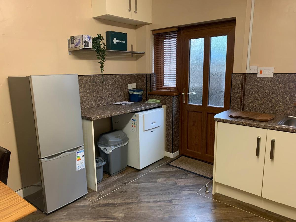 S&Ks Villa Troed-y-rhiw Екстериор снимка