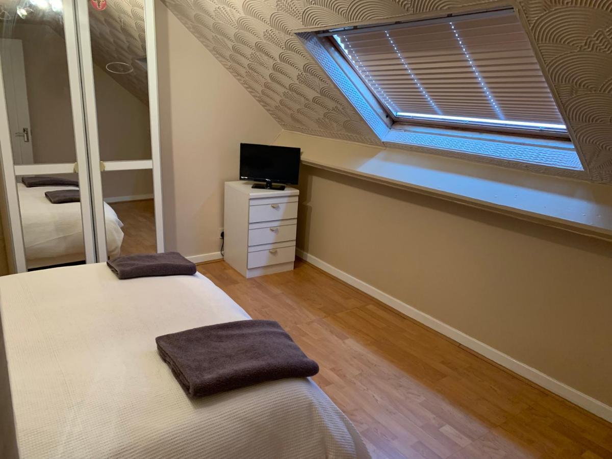 S&Ks Villa Troed-y-rhiw Екстериор снимка