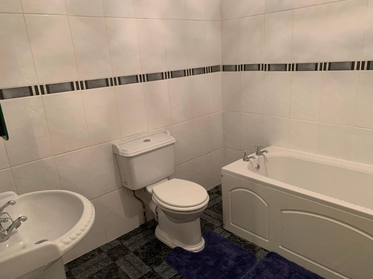 S&Ks Villa Troed-y-rhiw Екстериор снимка